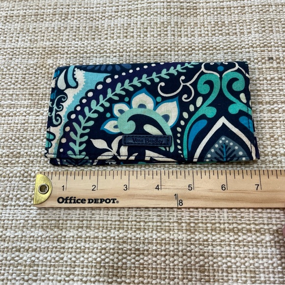 Vera‎ Bradley Teal and Navy Floral Wallet - Picture 5 of 6